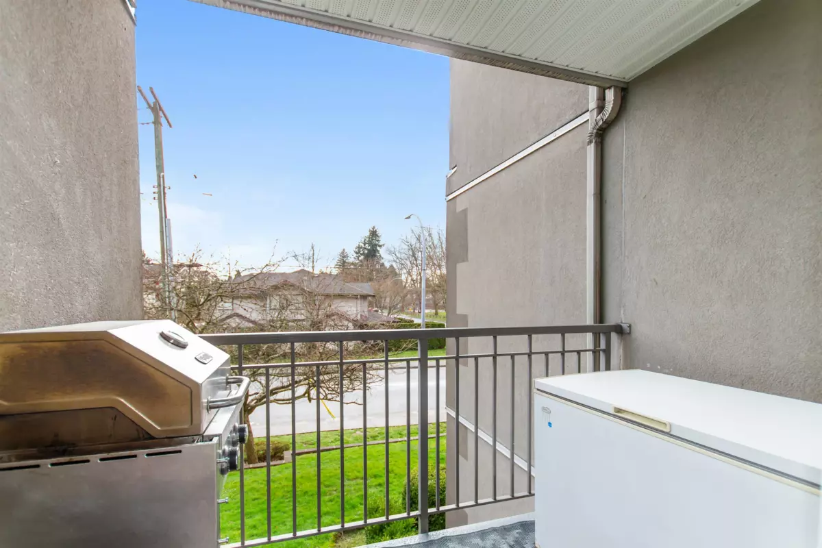Outdoor Patio Photo of 202 1669 Grant Avenue, Port Coquitlam, BC