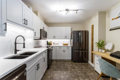 Walk-In Closet Photo of 202 1669 Grant Avenue, Port Coquitlam, BC