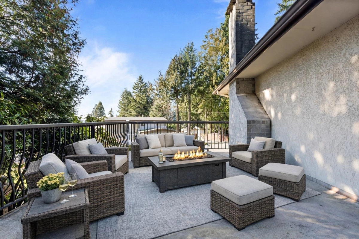 Basement Recreation Room Photo of 7334 111a Street, Delta, BC