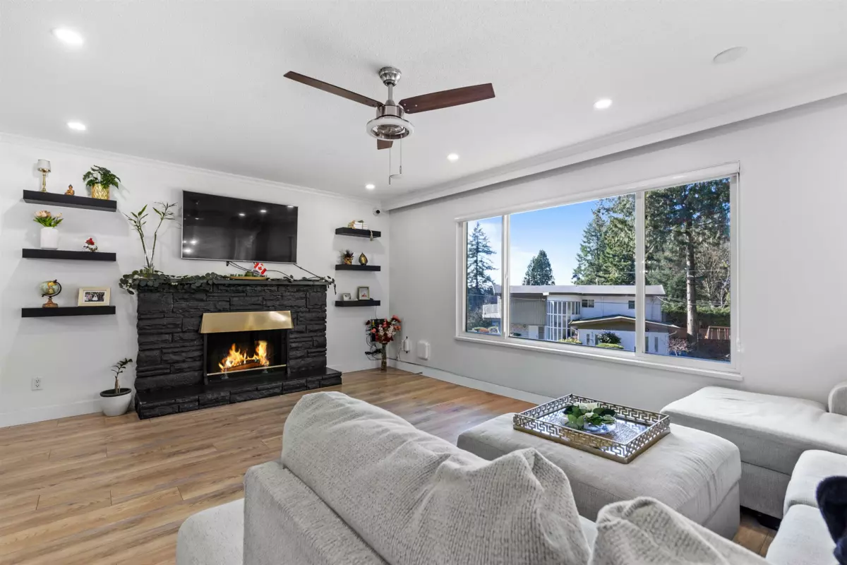 Family Room Photo of 7334 111a Street, Delta, BC