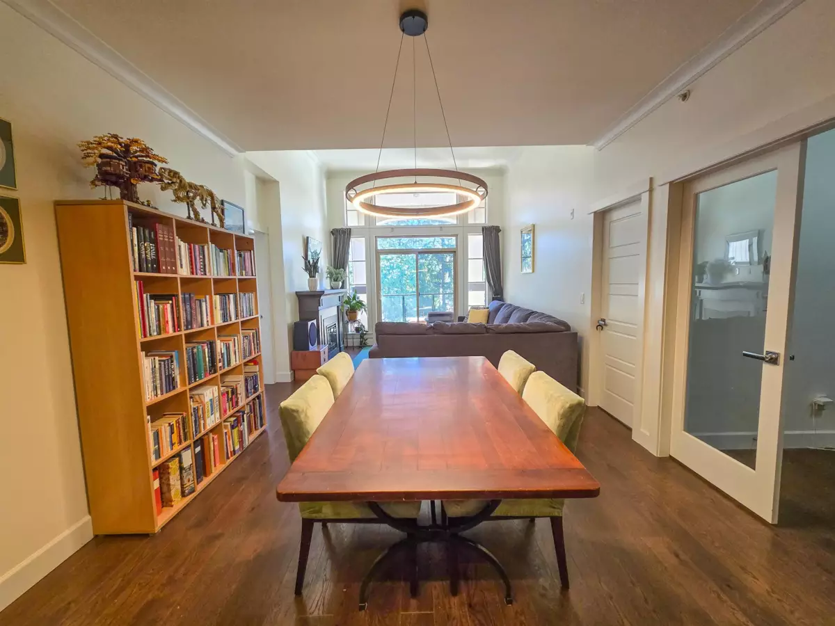 Bedroom 4 Photo of 305 15145 36 Avenue, Surrey, BC