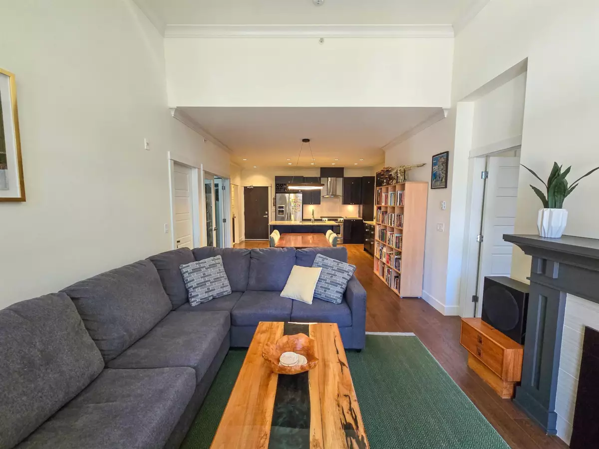 Exterior Rear Photo of 305 15145 36 Avenue, Surrey, BC