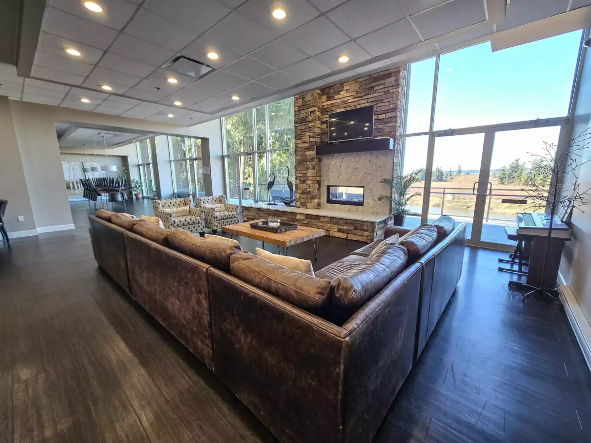 Garden / Landscaping Photo of 305 15145 36 Avenue, Surrey, BC