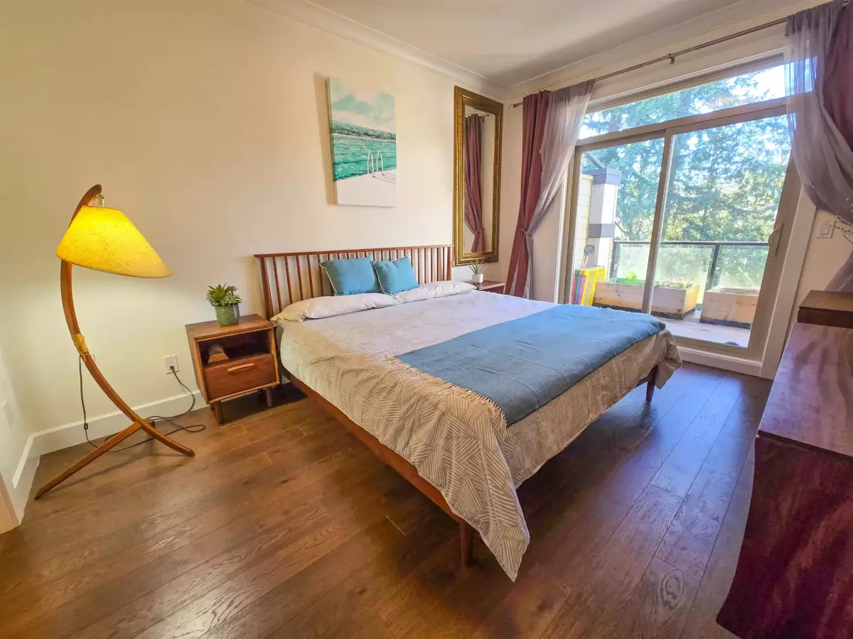 Loft / Bonus Room Photo of 305 15145 36 Avenue, Surrey, BC