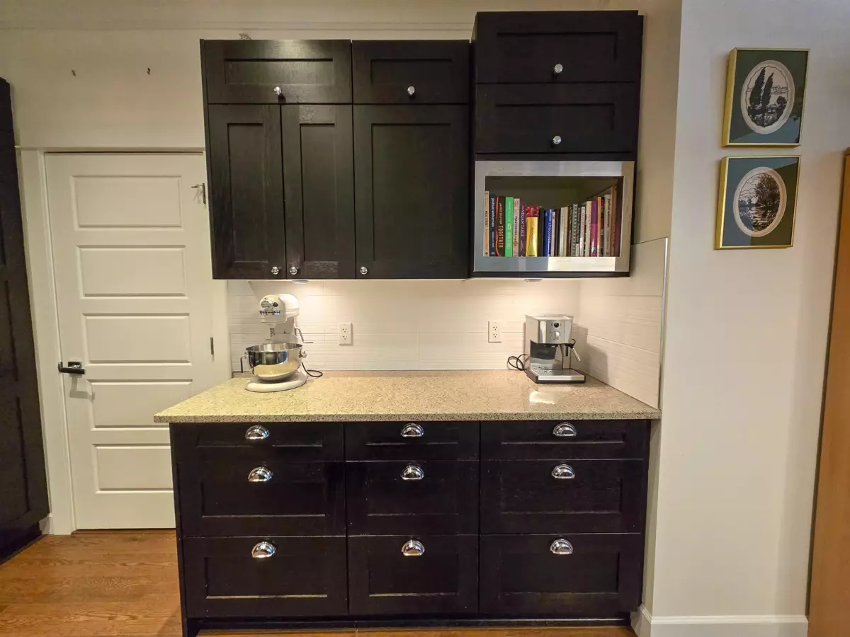 Staircase Photo of 305 15145 36 Avenue, Surrey, BC