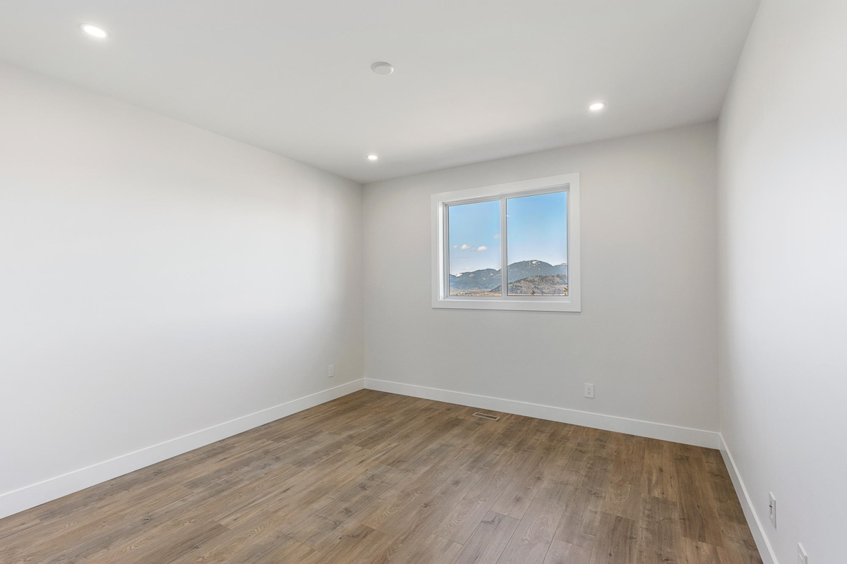 Outdoor Deck Photo of 46143 Crestview Drive, Chilliwack, BC