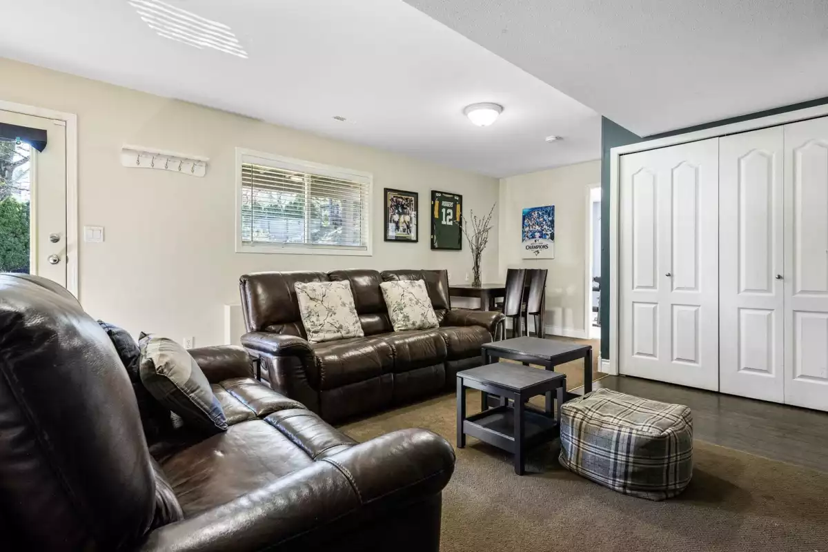 Garage Interior Photo of 46430 Edgemont Place, Chilliwack, BC