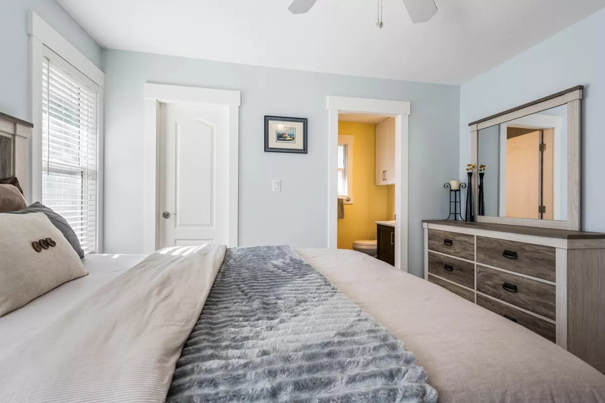 Laundry Room Photo of 46430 Edgemont Place, Chilliwack, BC