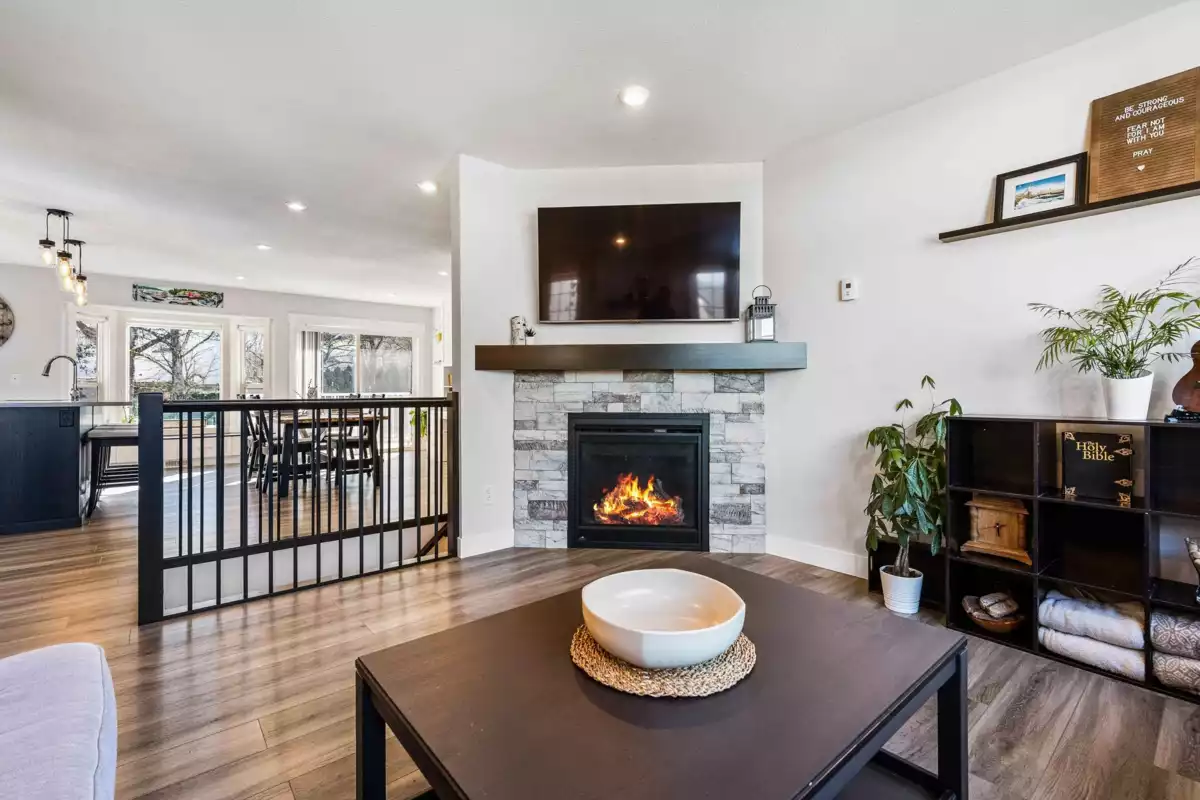 Office / Den Photo of 46430 Edgemont Place, Chilliwack, BC