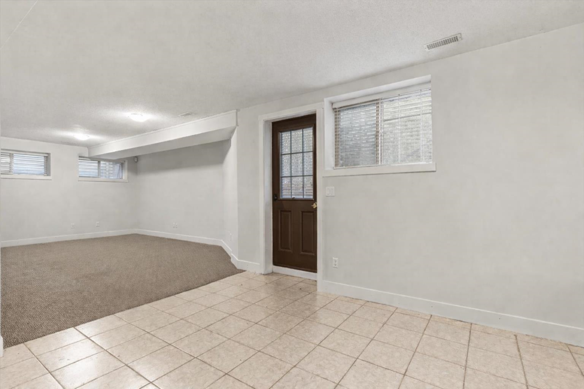 Backyard Photo of 1 46212 Kermode Crescent, Chilliwack, BC