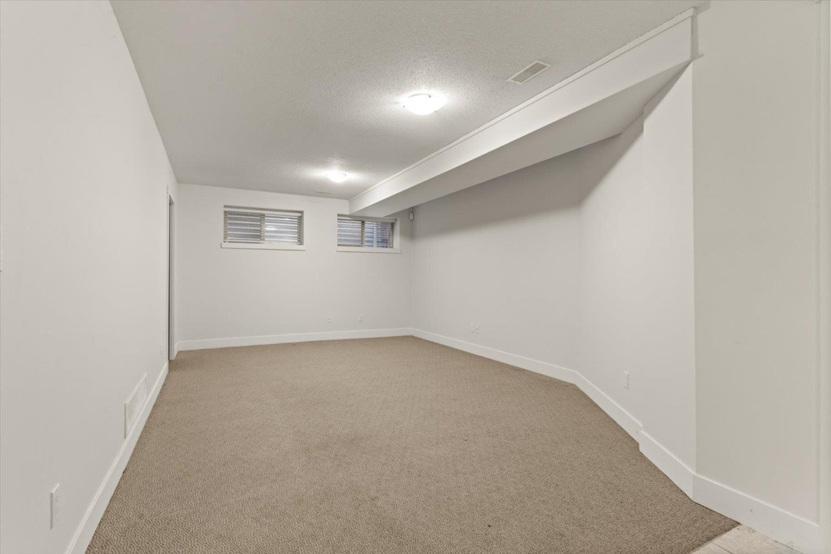 Garden / Landscaping Photo of 1 46212 Kermode Crescent, Chilliwack, BC