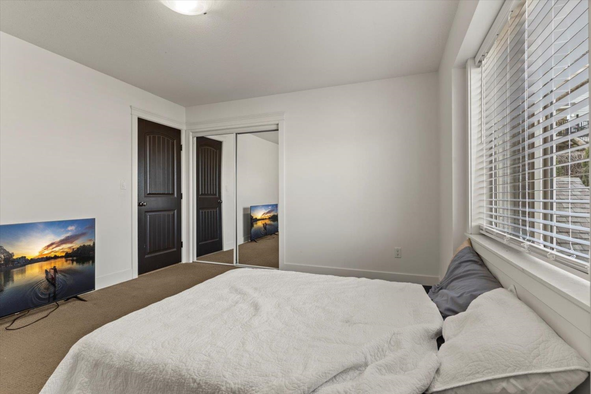 Mudroom Photo of 1 46212 Kermode Crescent, Chilliwack, BC