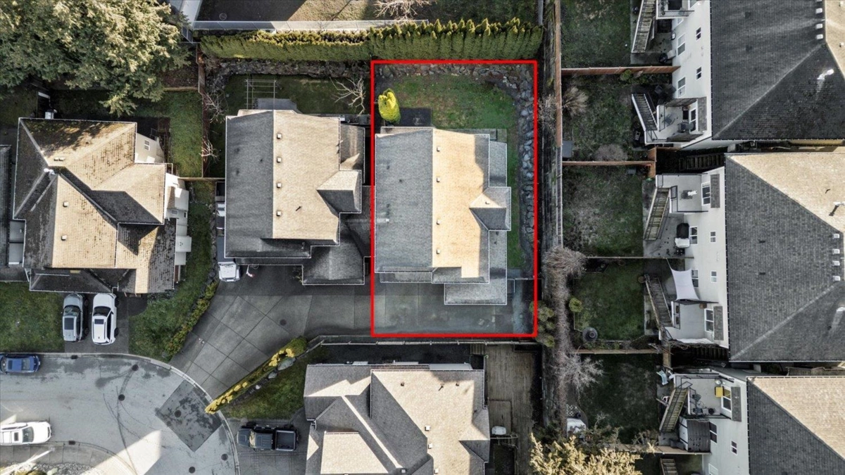 Neighborhood Park Photo Near 1 46212 Kermode Crescent, Chilliwack, BC