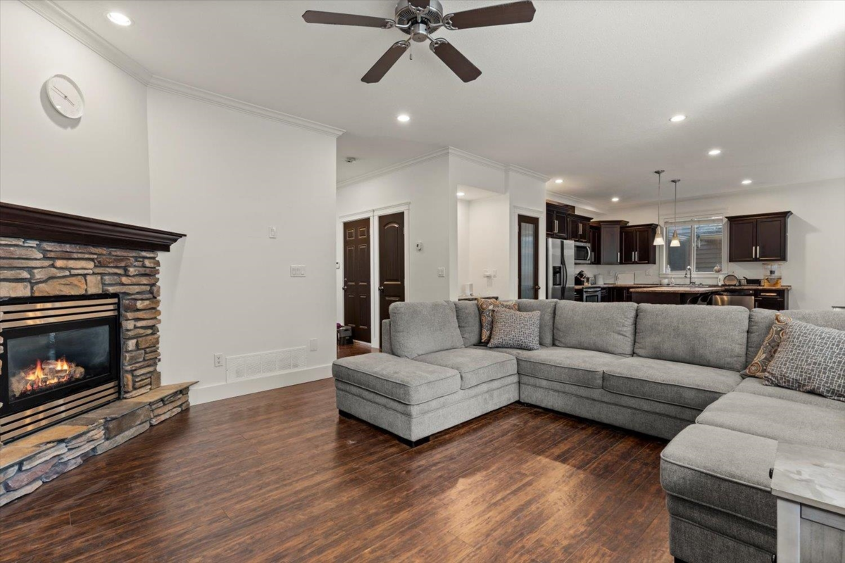 Primary Bedroom Photo of 1 46212 Kermode Crescent, Chilliwack, BC