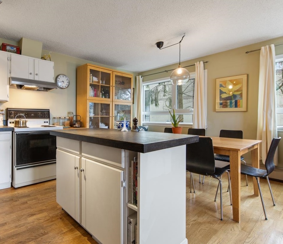 Kitchen Photo of 314 665 E 6th Avenue, Vancouver, BC