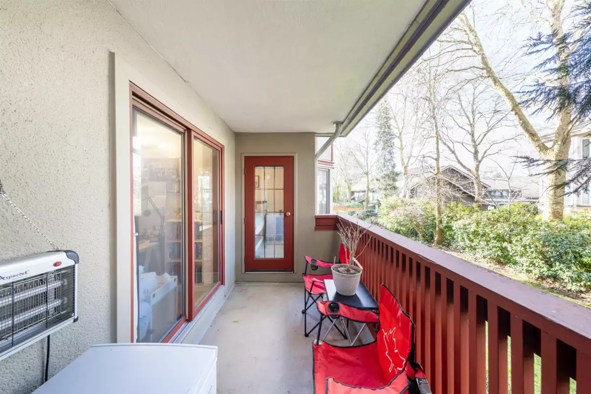 Entry Foyer Photo of 136 7651 Minoru Boulevard, Richmond, BC