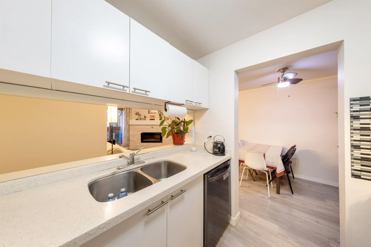 Office / Den Photo of 136 7651 Minoru Boulevard, Richmond, BC