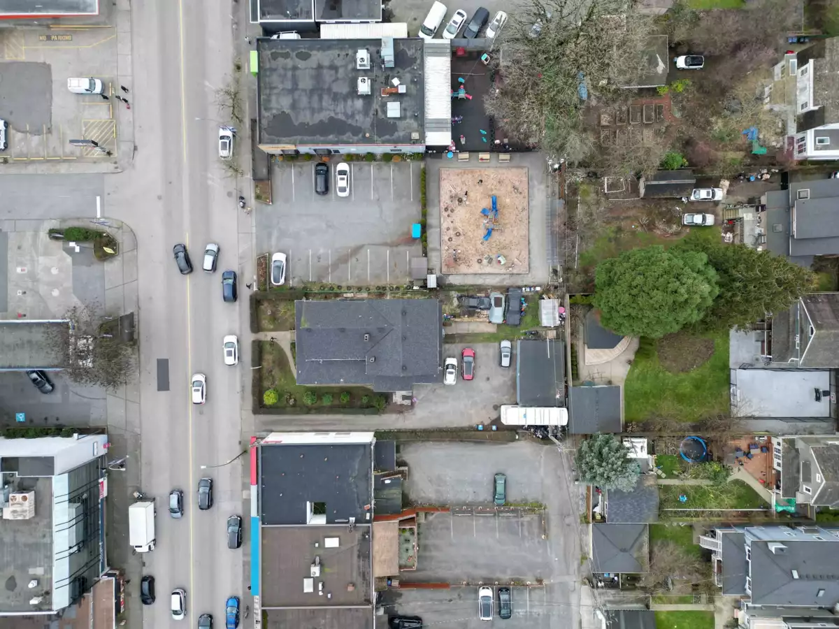 Bedroom 2 Photo of 423 Sixth Street, New Westminster, BC