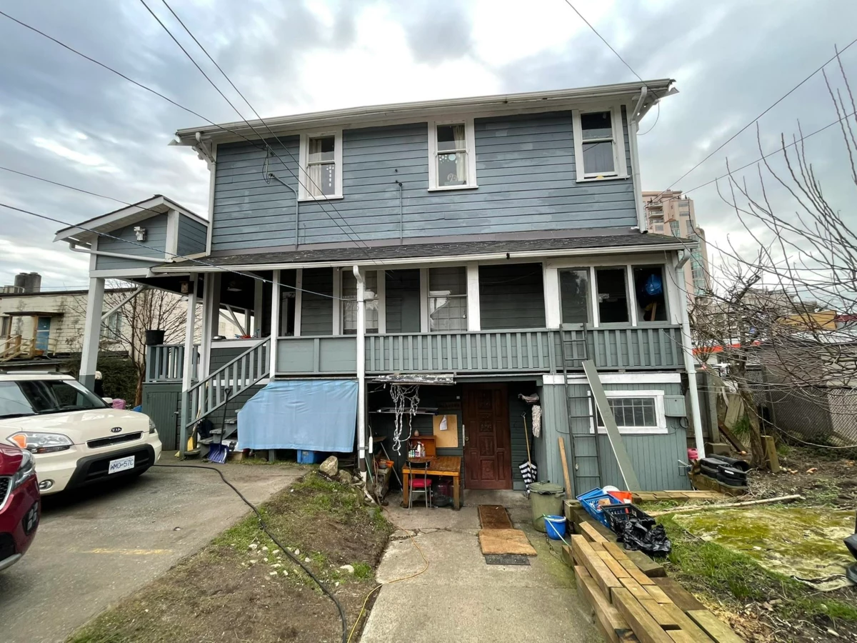 Family Room Photo of 423 Sixth Street, New Westminster, BC