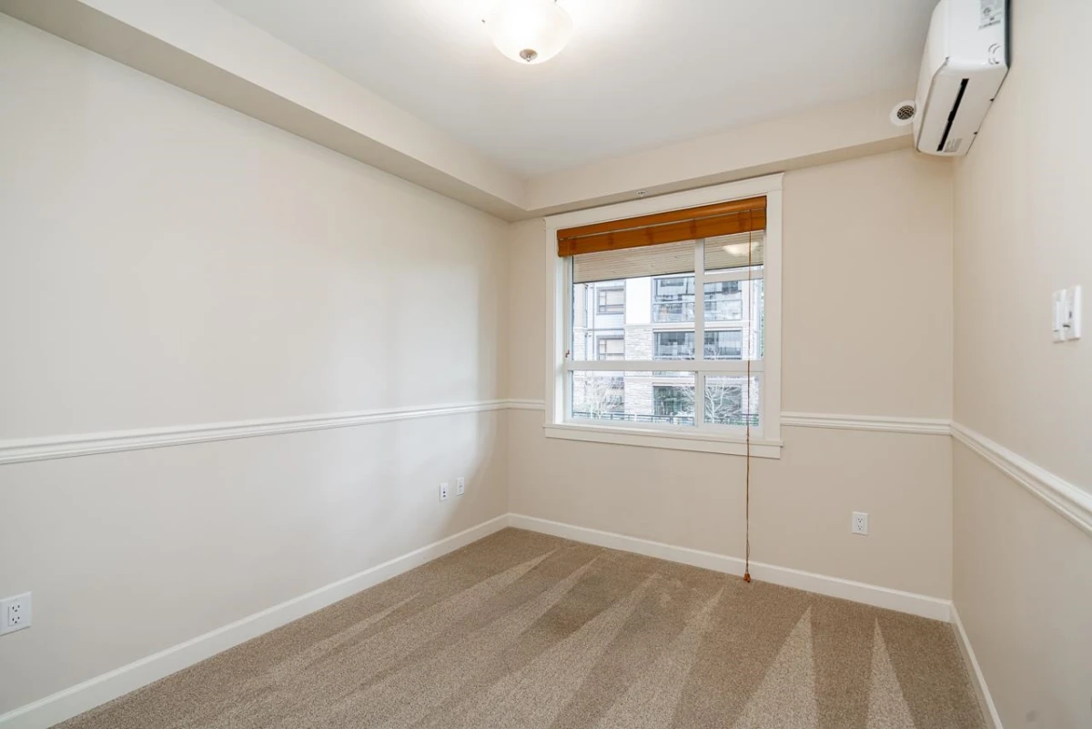 Basement Recreation Room Photo of 210 14588 Mcdougall Drive, White Rock, BC