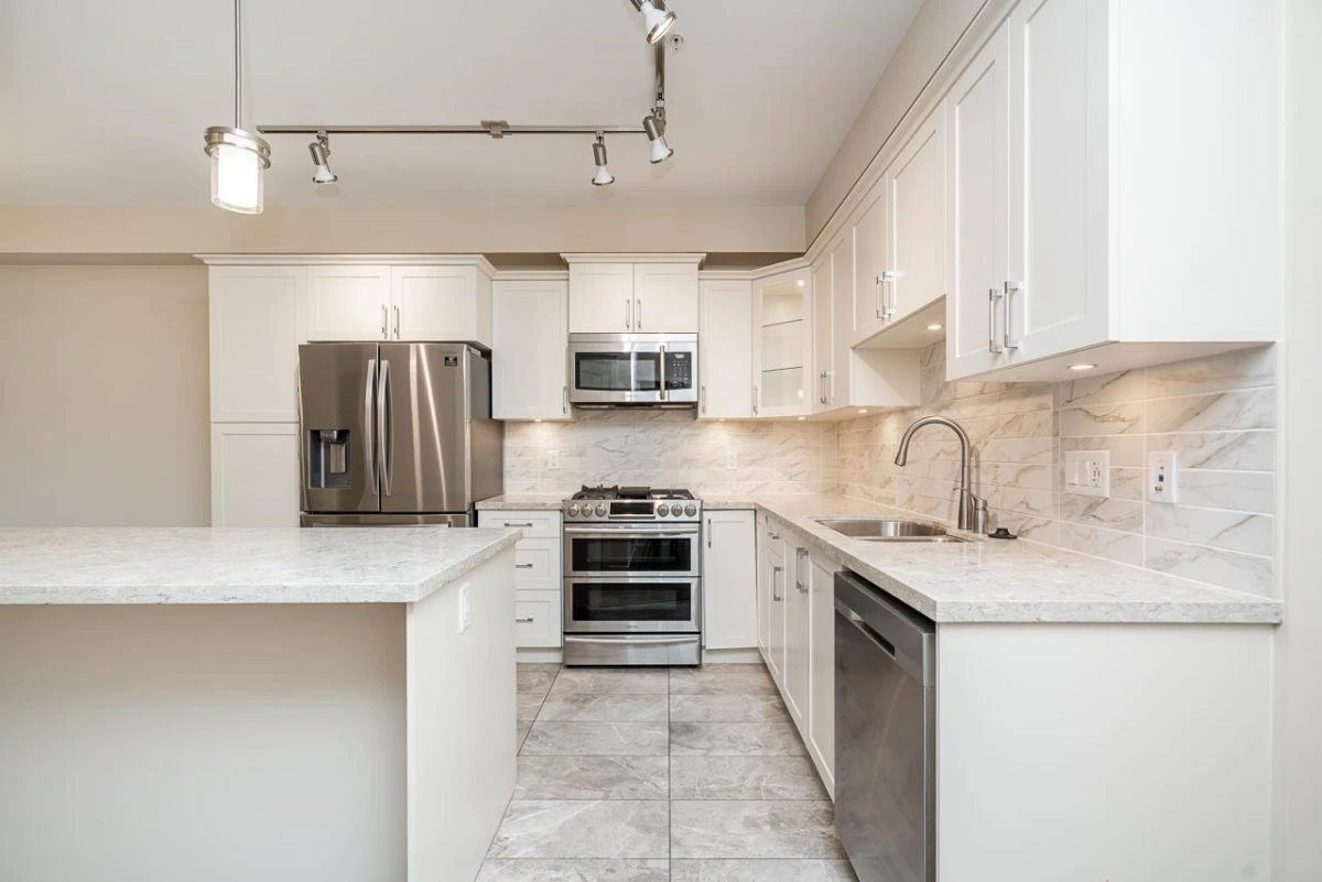 Family Room Photo of 210 14588 Mcdougall Drive, White Rock, BC