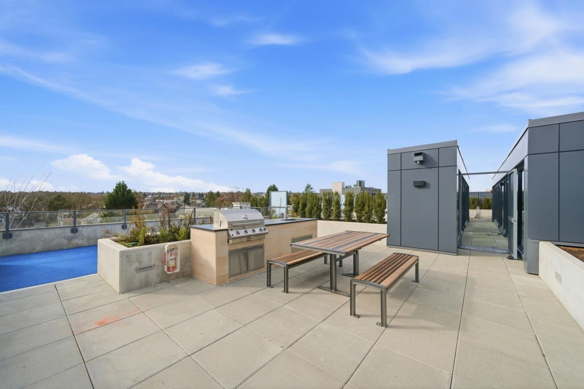 Powder Room Photo of 311 2803 W 4th Avenue, Vancouver, BC