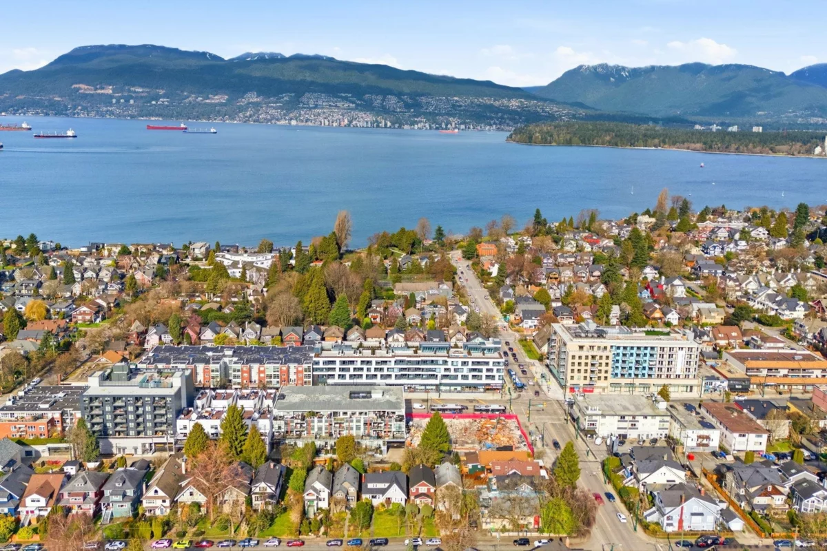 Staircase Photo of 311 2803 W 4th Avenue, Vancouver, BC