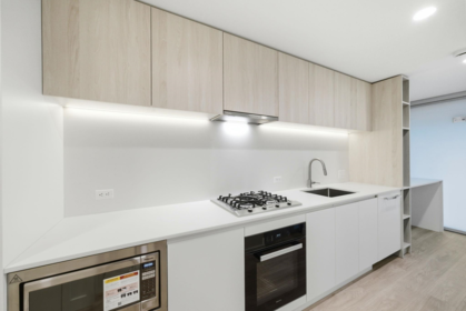 311 2803 W 4th Avenue, Vancouver, BC, Kitsilano — 1 bed apartment/condo for sale