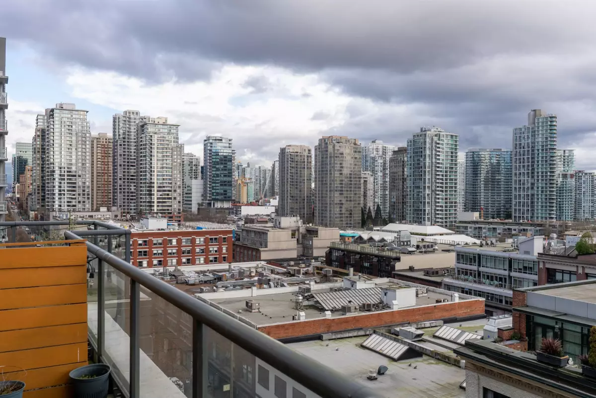 Bedroom 4 Photo of 1001 1155 Homer Street, Vancouver, BC