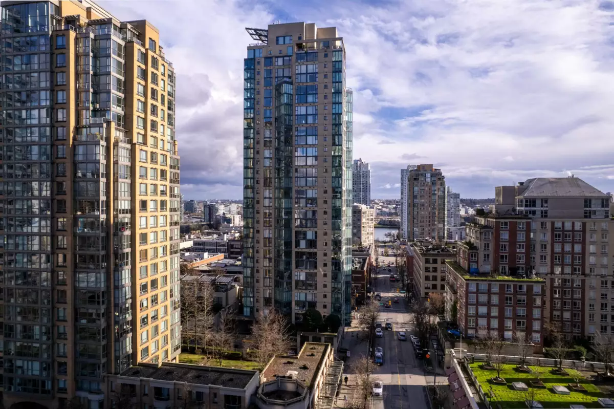 Community Amenities Photo (Clubhouse) of 1001 1155 Homer Street, Vancouver, BC