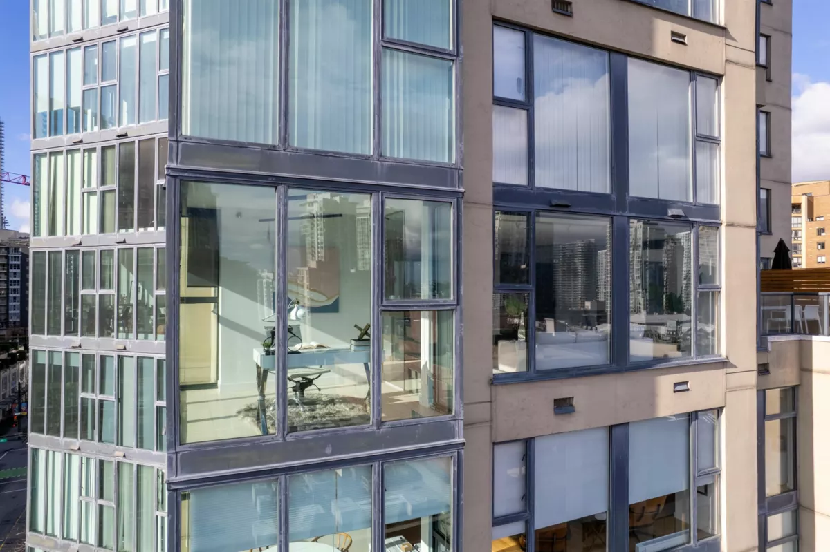 Hallway Photo of 1001 1155 Homer Street, Vancouver, BC