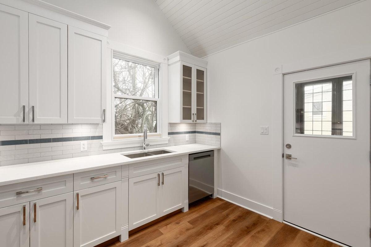 Pantry Photo of 795 Keefer Street, Vancouver, BC