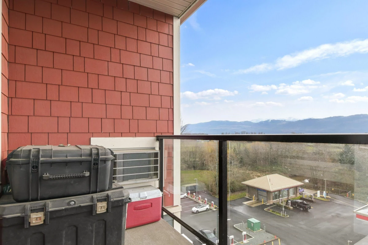 Bedroom 2 Photo of 411 2242 Whatcom Road, Abbotsford, BC