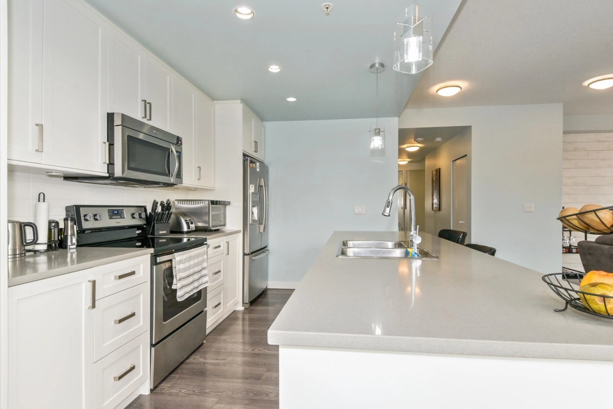 Breakfast Nook Photo of 411 2242 Whatcom Road, Abbotsford, BC