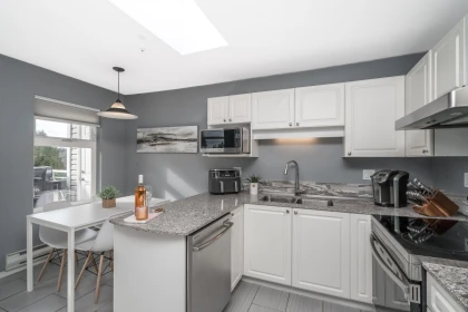 409 20245 53 Avenue, Langley, BC