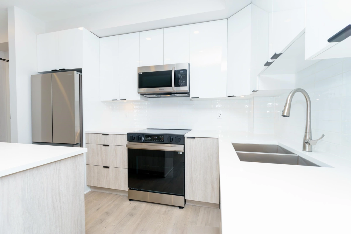 Basement Recreation Room Photo of 322 13458 95 Avenue, Surrey, BC