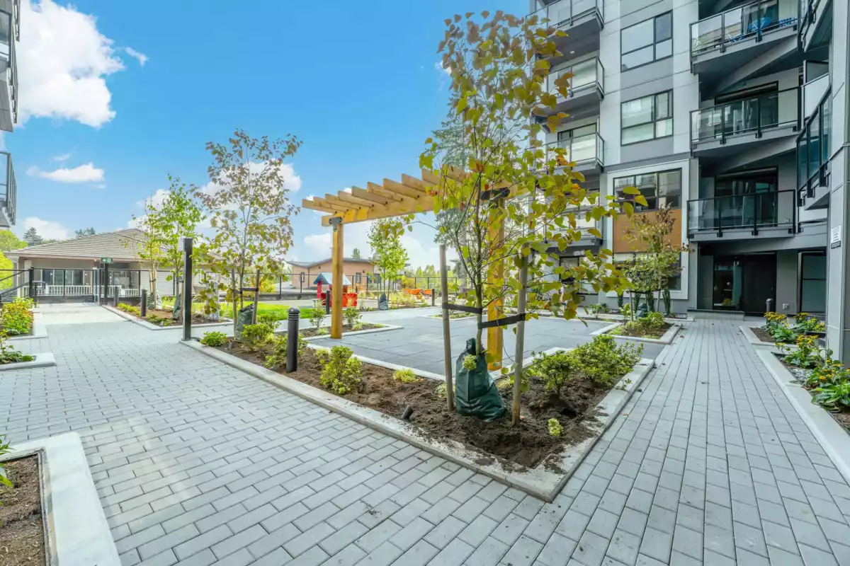Bedroom 3 Photo of 322 13458 95 Avenue, Surrey, BC