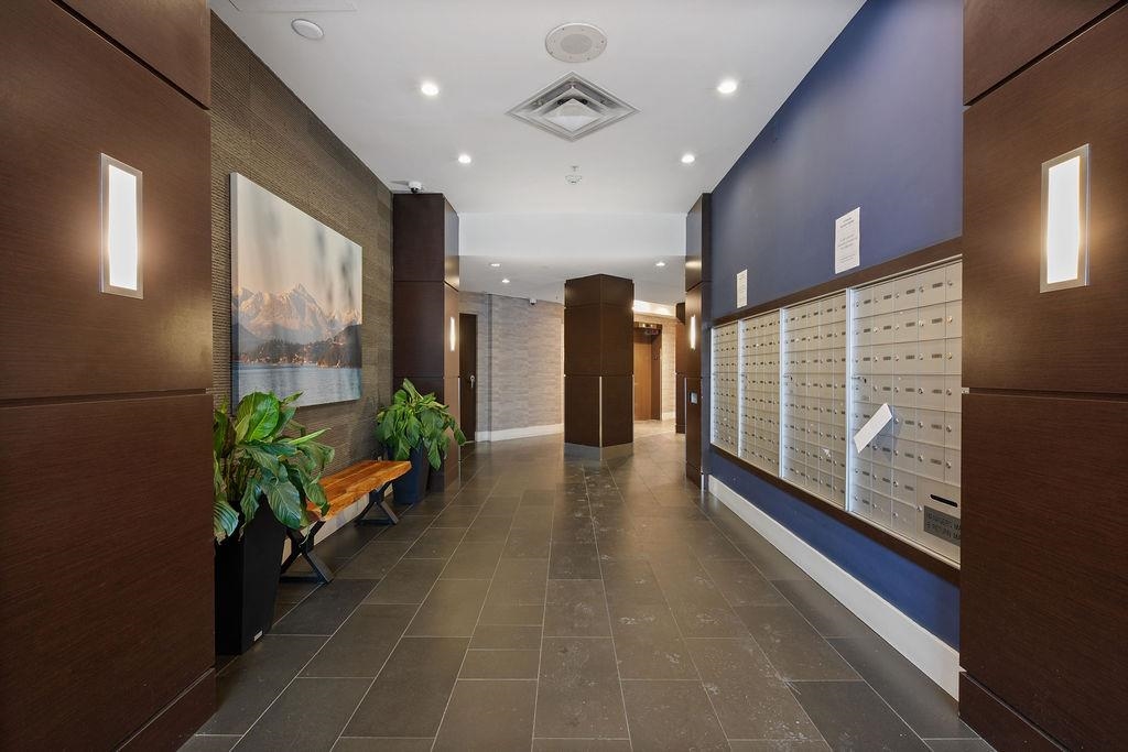 Office / Den Photo of 603 1212 Howe Street, Vancouver, BC