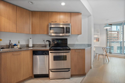 Kitchen Island Photo of 603 1212 Howe Street, Vancouver, BC