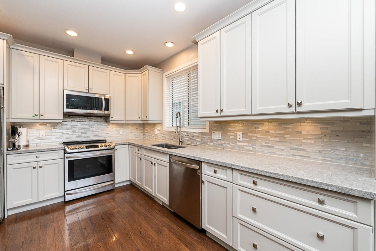 Breakfast Nook Photo of 4 6177 169 Street, Surrey, BC
