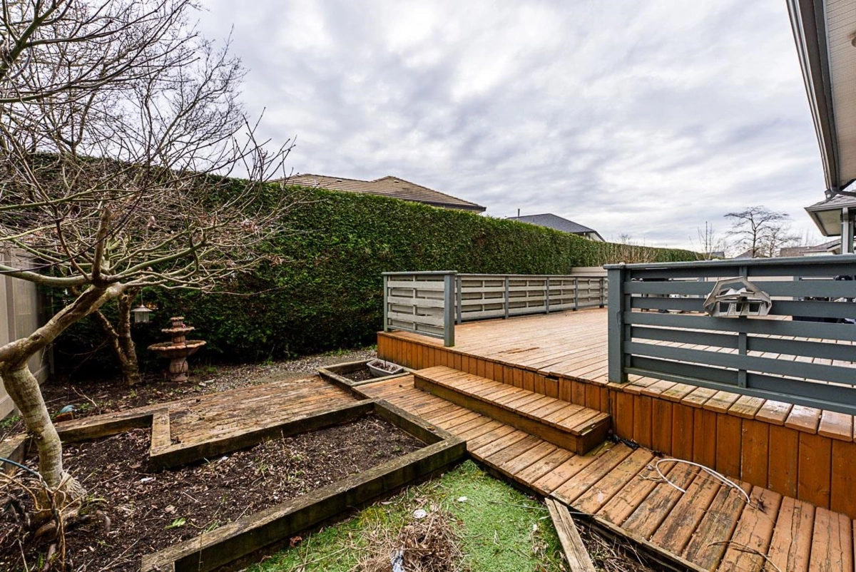 Outdoor Kitchen Photo of 4 6177 169 Street, Surrey, BC