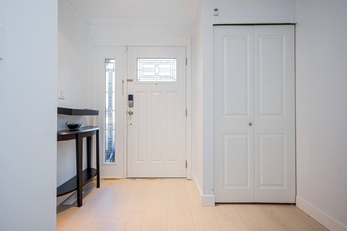 Primary Bedroom Photo of 4814 Fernglen Drive, Burnaby, BC