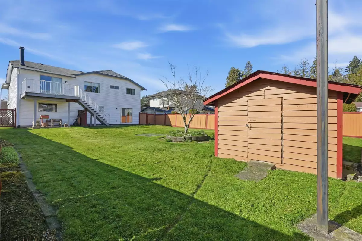 Dining Area Photo of 9670 130 Street, Surrey, BC