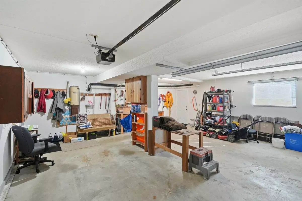 Fitness Center Photo Near 9670 130 Street, Surrey, BC