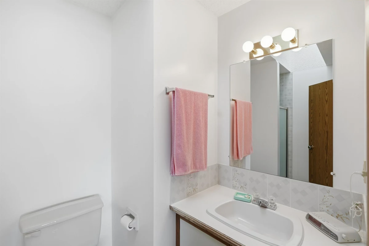 Garden / Landscaping Photo of 9670 130 Street, Surrey, BC