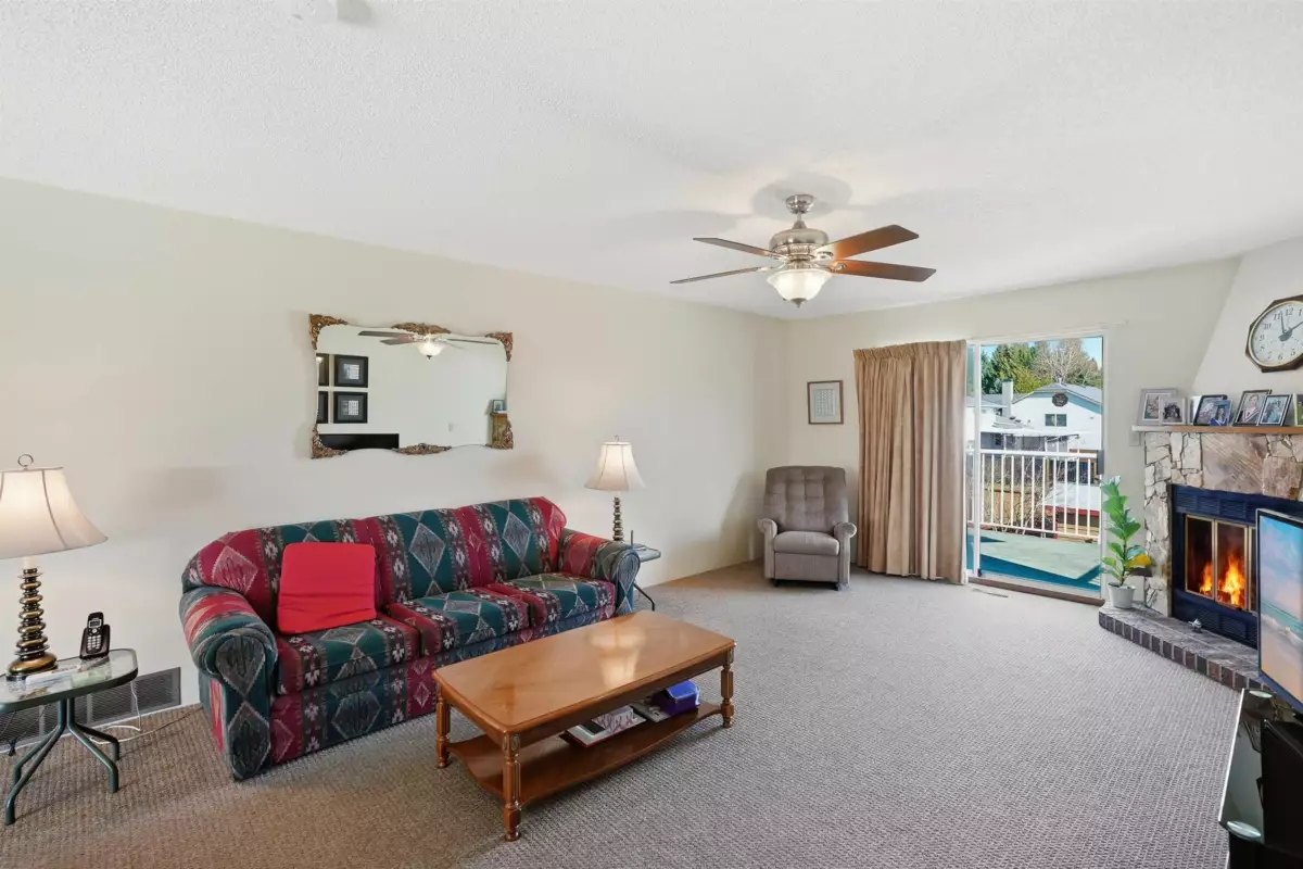 Guest Bathroom Photo of 9670 130 Street, Surrey, BC