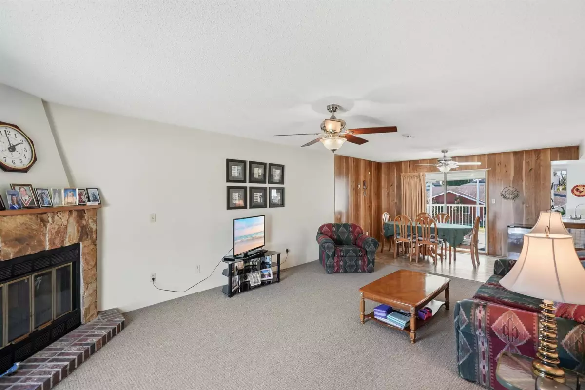 Powder Room Photo of 9670 130 Street, Surrey, BC