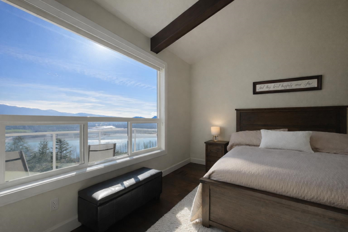 Laundry Room Photo of 1399 Highlands Boulevard, Agassiz, BC