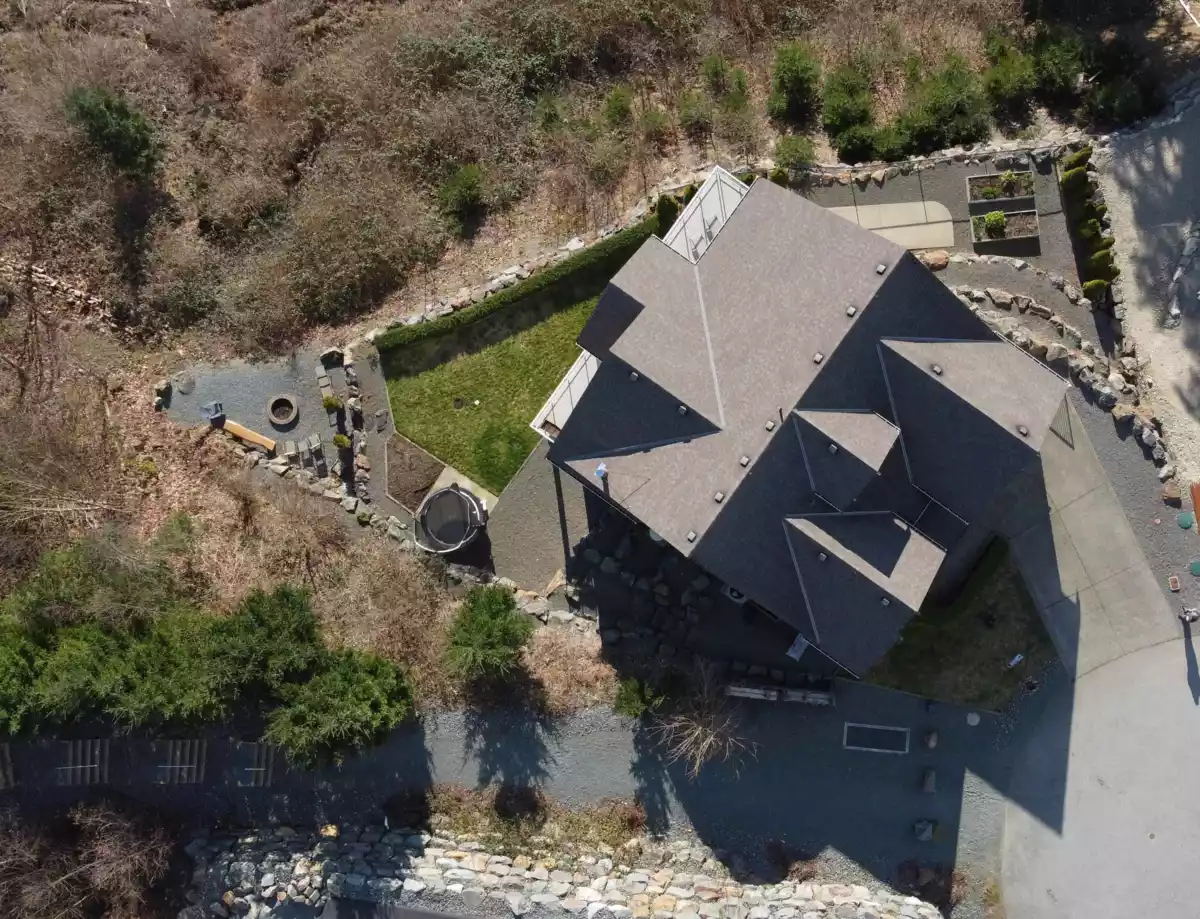 Living Room Photo of 1399 Highlands Boulevard, Agassiz, BC