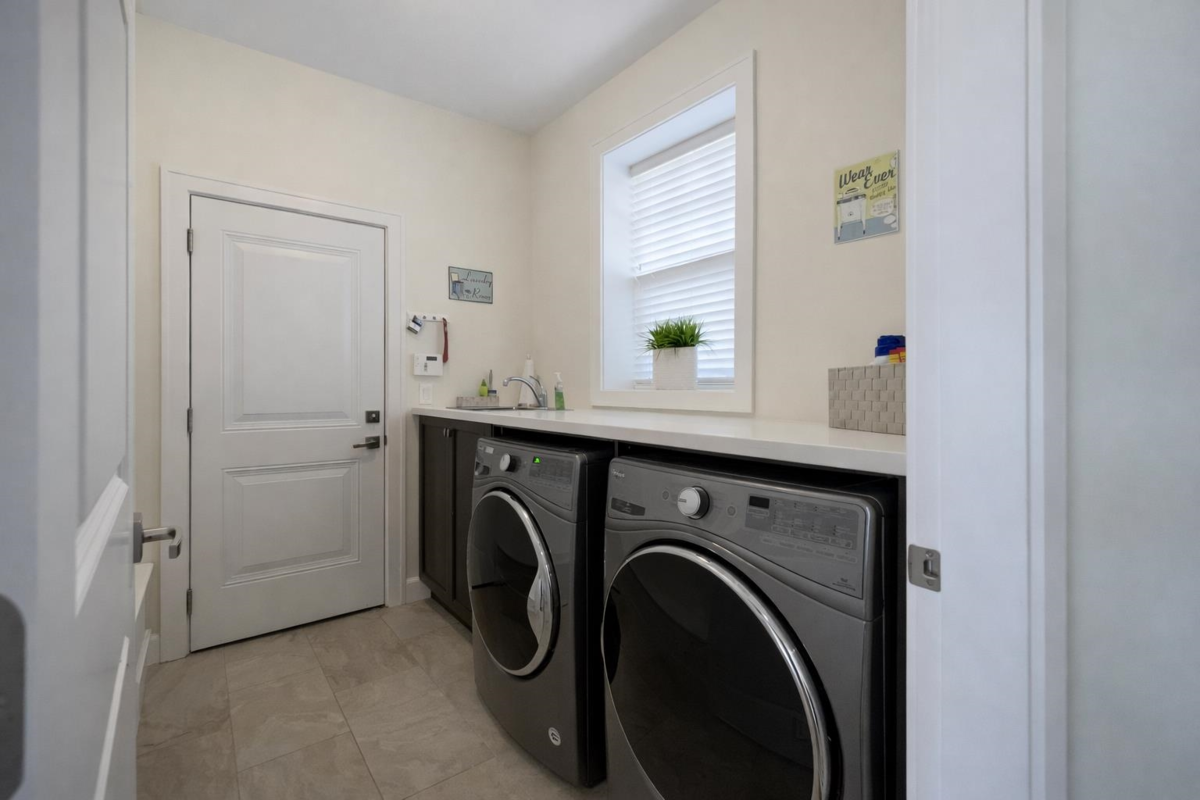 Neighborhood Park Photo Near 1399 Highlands Boulevard, Agassiz, BC